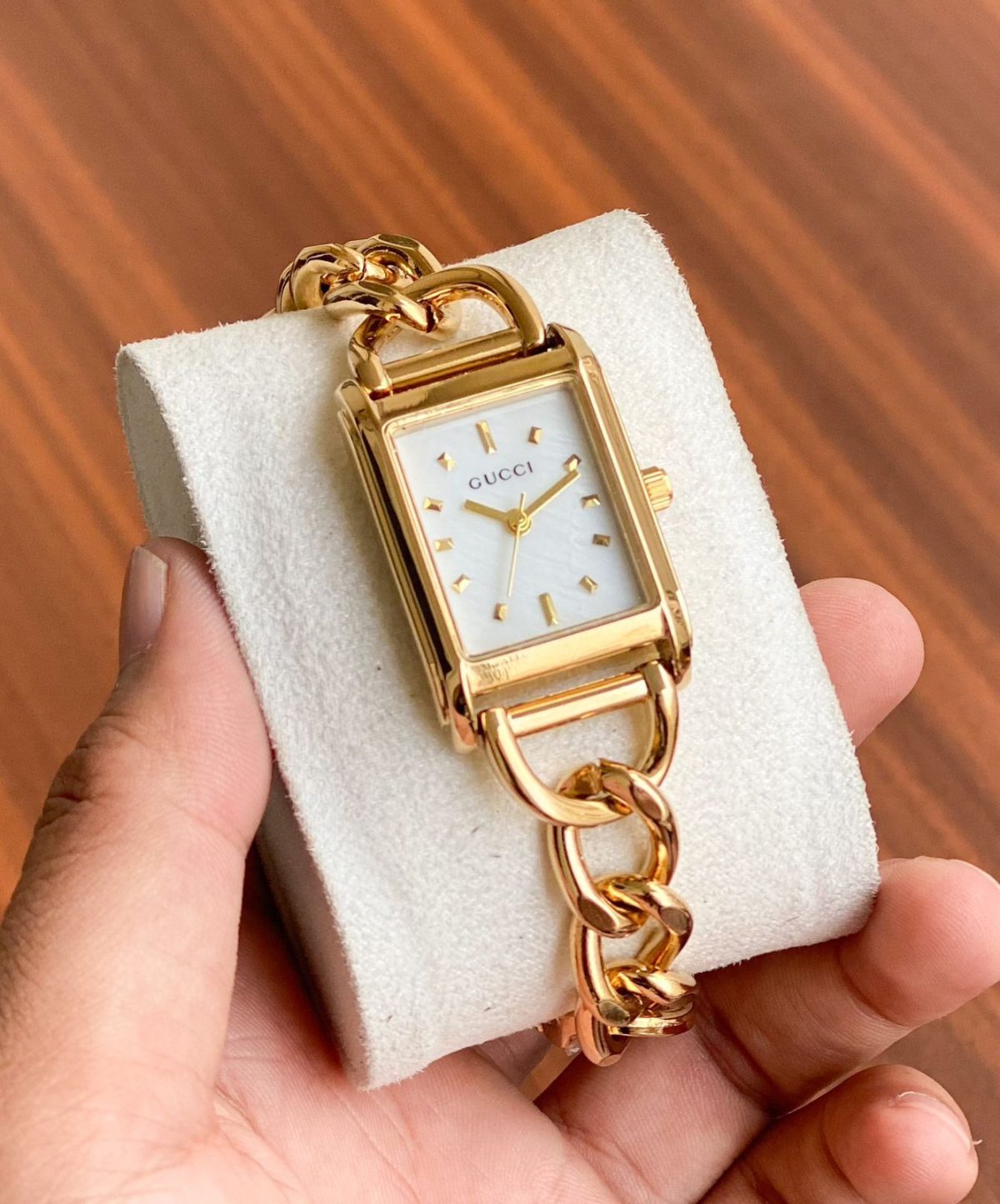 Buy Gucci ladies first copy watch India