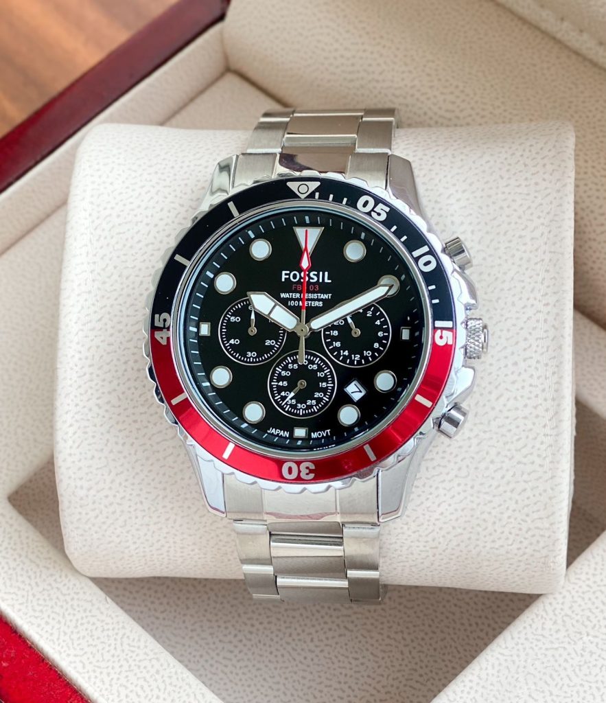 First Copy Fossil Black Dial Silver